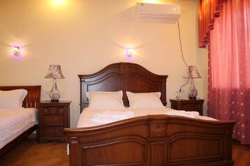 Фото номера Семейный люкс Отель Hotel For You г. Ереван 2