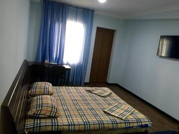 Фото номера Номер Делюкс (для 2 взрослых и 1 ребенка) Отель Fortune Hotel г. Ереван 8