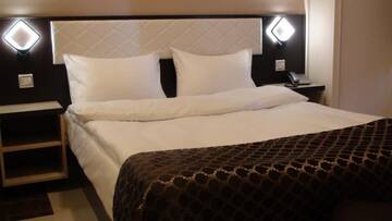 Фото номера Бюджетный двухместный номер с 1 кроватью Отель Comfort Hotel г. Ереван 13