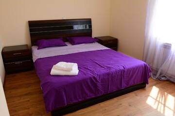 Фото номера Дом с 1 спальней Дома для отпуска Blue House Yerevan г. Ереван 46
