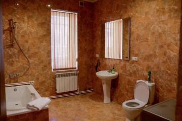Фото номера Дом с 1 спальней Дома для отпуска Blue House Yerevan г. Ереван 51