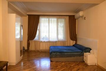 Фото номера Семейный номер Гостевой дом Kiwi Guest House г. Ереван 5
