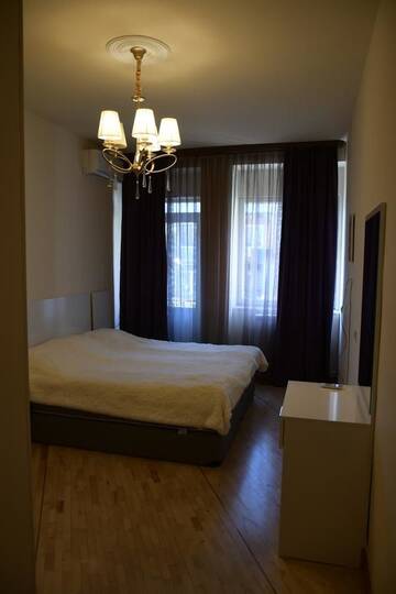 Фото номера Двухместный номер с 1 кроватью и балконом Гостевой дом Kiwi Guest House г. Ереван 4