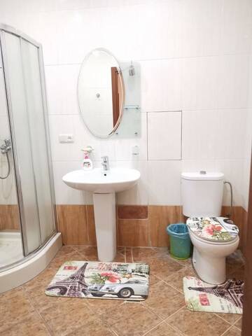 Фото номера Кровать в общем номере для женщин с 4 кроватями Хостелы Bless Haven Hostel and Tours г. Ереван 36