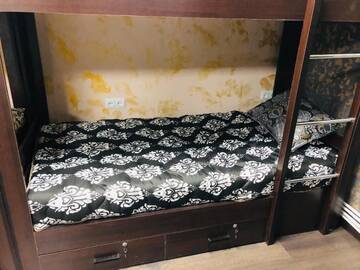 Фото номера 10-местный общий номер для женщин Хостелы Gold Time Hostel г. Ереван 15