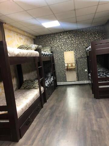 Фото номера 10-местный общий номер для женщин Хостелы Gold Time Hostel г. Ереван 16