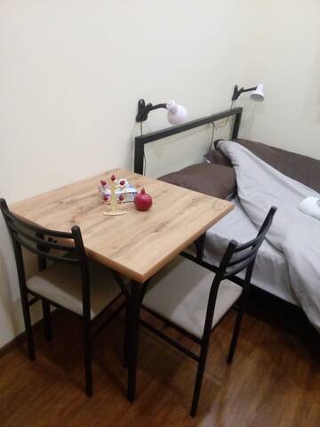 Фото номера Бюджетный двухместный номер с 1 кроватью Хостелы Nreni family hostel г. Ереван 4