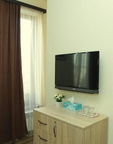Фото номера Трехместный номер «Комфорт» Гостевой дом Guest House MARGARYAN г. Ереван 35