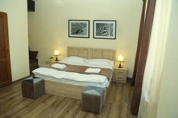 Фото номера Трехместный номер «Комфорт» Гостевой дом Guest House MARGARYAN г. Ереван 32