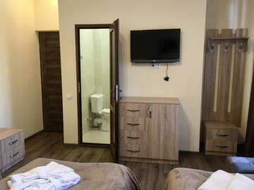 Фото номера Трехместный номер «Комфорт» Гостевой дом Guest House MARGARYAN г. Ереван 15