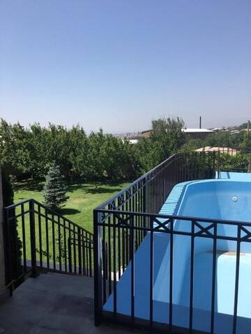 Фото номера Вилла Виллы Cozy House In Yerevan City Center г. Ереван 3