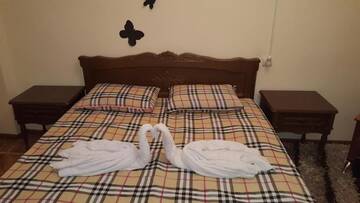 Фото номера Двухместный номер с 1 кроватью Хостелы F &amp; F Hostel г. Ереван 7