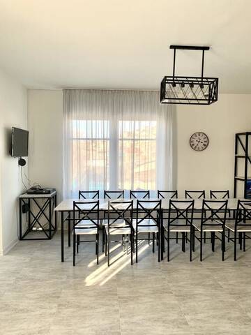 Фото номера Кровать в общем 6-местном номере для женщин Хостелы SANTORINI HOSTEL and TOUR г. Ереван 10
