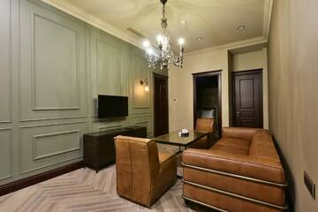 Фото номера Апартаменты с 2 спальнями Отель Bastille Hotel Yerevan г. Ереван 5