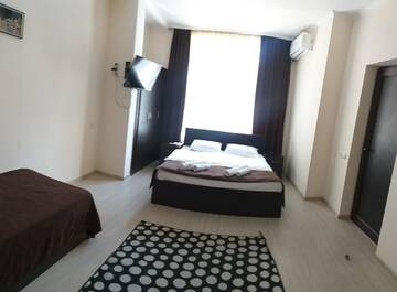 Фото номера Полулюкс Отель Hotel Merien г. Ереван 2