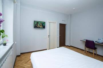 Фото номера Стандартный двухместный номер с 1 кроватью Отель Yerevan Boutique Hotel г. Ереван 7
