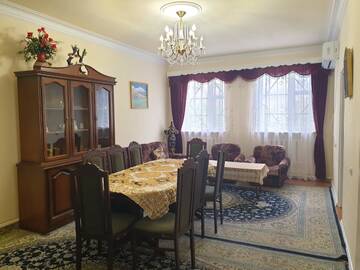 Фото номера Дом с 5 спальнями Дома для отпуска Your Getaway Home г. Ереван 8