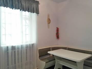 Фото номера Дом с 5 спальнями Дома для отпуска Your Getaway Home г. Ереван 17