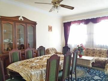 Фото номера Дом с 5 спальнями Дома для отпуска Your Getaway Home г. Ереван 39
