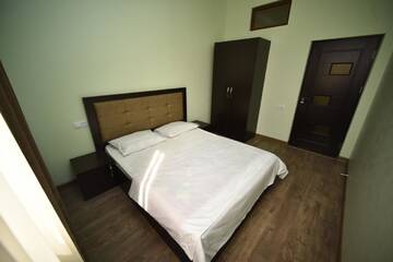 Фото номера Семейный суперлюкс Мини-отель MBM Hotel Yerevan г. Ереван 4
