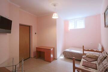 Фото номера Стандартный трехместный номер Гостевой дом Kond guest house г. Ереван 5
