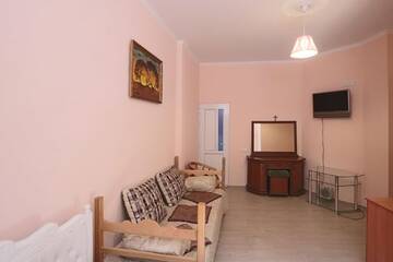Фото номера Стандартный трехместный номер Гостевой дом Kond guest house г. Ереван 3