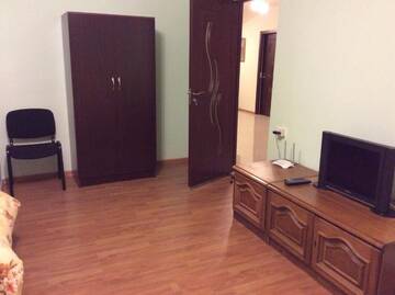 Фото номера Cемейный номер с собственной ванной комнатой Гостевой дом Bonjour Guest House г. Ереван 9