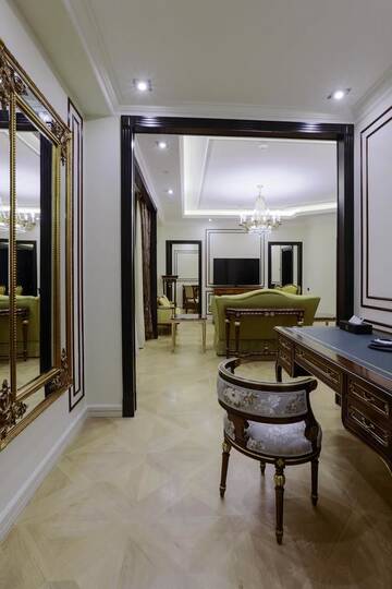 Фото номера Президентский люкс Отель Golden Palace Hotel Yerevan г. Ереван 6