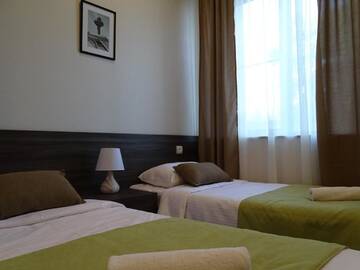 Фото номера Бюджетный двухместный номер с 2 отдельными кроватями Отель 4Guest Hotel г. Ереван 28