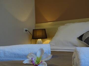 Фото номера Бюджетный двухместный номер с 1 кроватью Отель 4Guest Hotel г. Ереван 6