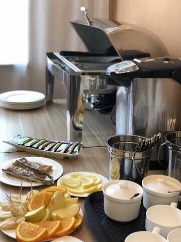 Фото номера Бюджетный двухместный номер с 2 отдельными кроватями Отель 4Guest Hotel г. Ереван 6
