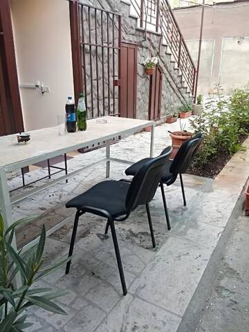 Фото номера Улучшенный двухместный номер с 2 отдельными кроватями Отель Armenia Guest House in Komitas г. Ереван 17