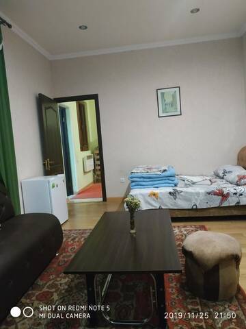 Фото номера Апартаменты с 2 спальнями Отель Armenia Guest House in Komitas г. Ереван 2