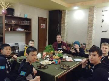 Фото номера Улучшенный двухместный номер с 2 отдельными кроватями Отель Armenia Guest House in Komitas г. Ереван 20