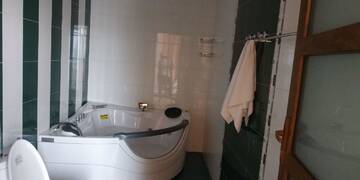 Фото номера Стандартный двухместный номер с 1 кроватью Отель Grand Hills г. Ереван 13